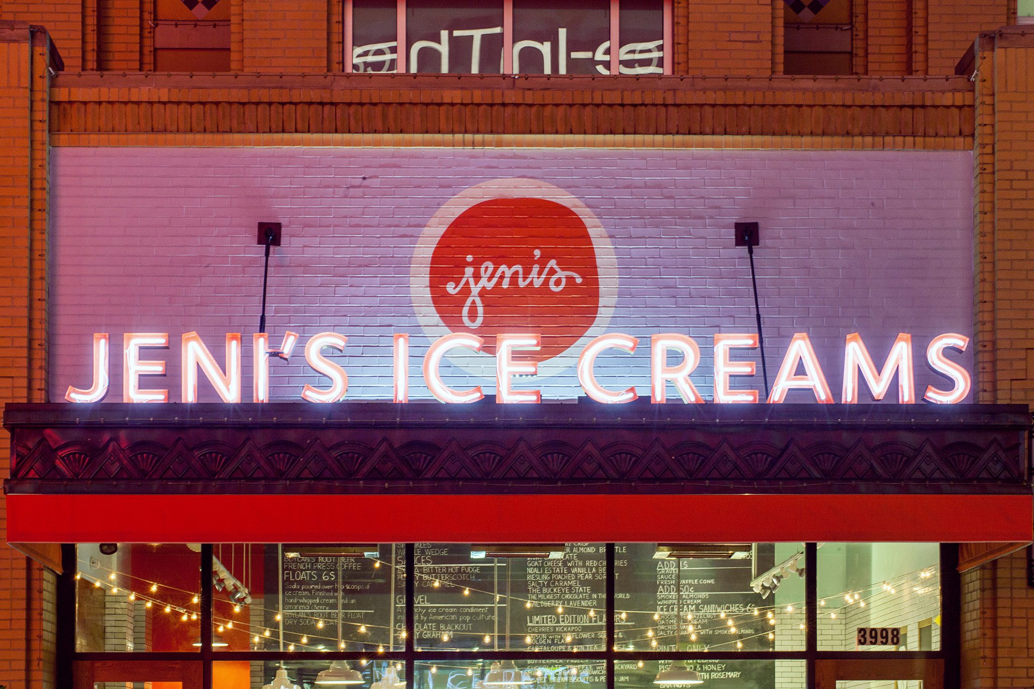 Welcome, Jeni’s… Can Athens get any cooler?